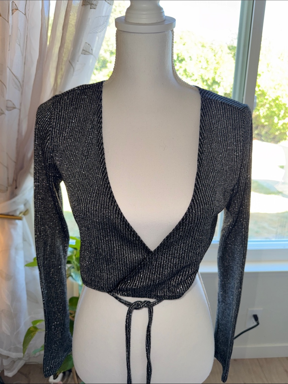 Forever 21 Black Metallic Ribbed Wrap Crop Top